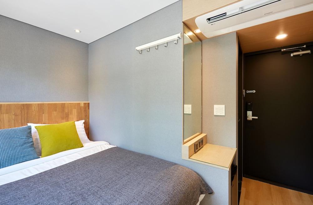 Hostel Cleo Seoul Hongdae Εξωτερικό φωτογραφία