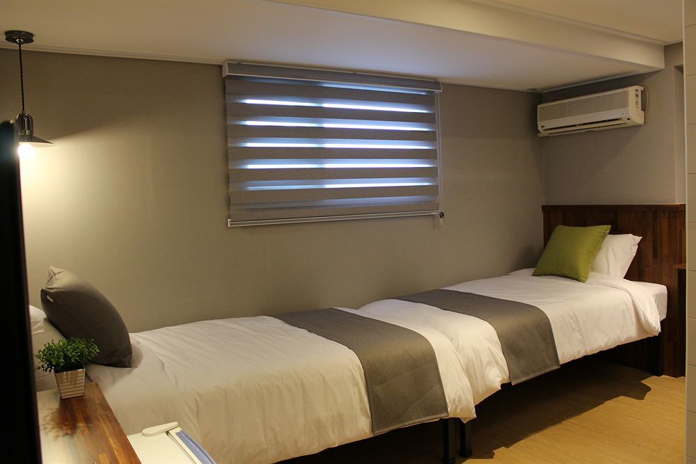 Hostel Cleo Seoul Hongdae Εξωτερικό φωτογραφία