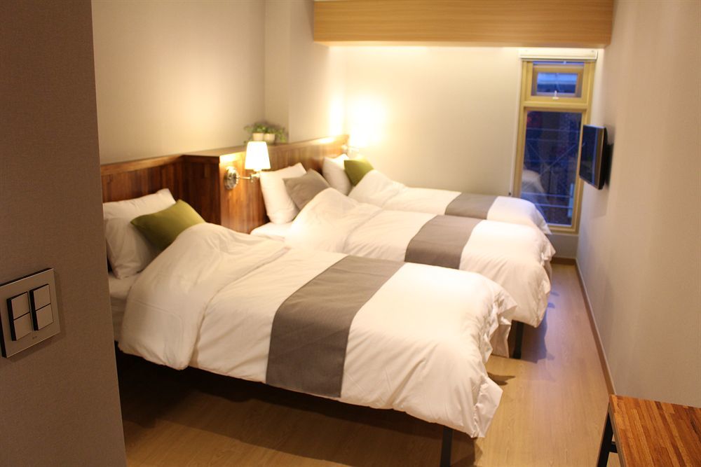 Hostel Cleo Seoul Hongdae Εξωτερικό φωτογραφία