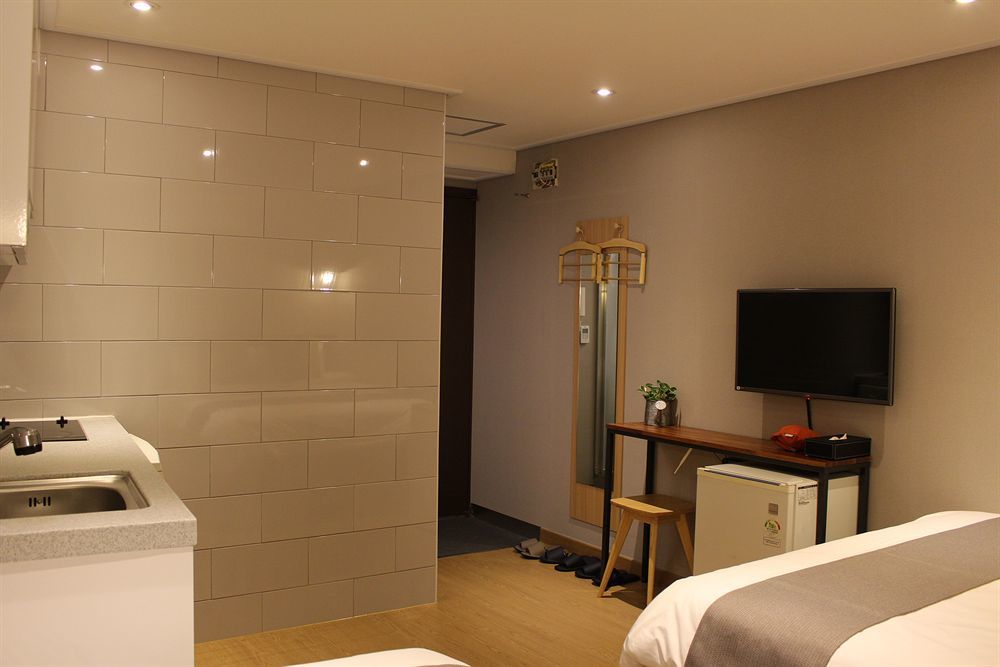 Hostel Cleo Seoul Hongdae Εξωτερικό φωτογραφία